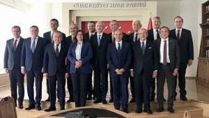  CHP'Lİ 11 BELEDİYE BAŞKANI BİRARAYA GELDİ