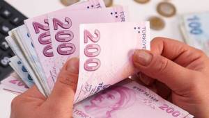 EMEKLİ MAAŞLARI BU AY ERKEN ÖDENECEK