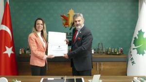 GELECEK PARTİSİ'NİN İZMİR'DE 7 İLÇE BAŞKANI DAHA BELLİ OLDU