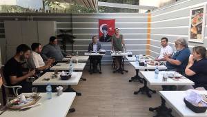 CHP ALİAĞA İLÇE BAŞKANI OĞUZHAN "ŞAKRAN'DA KANALİZASYON ÇALIŞMASI BAŞLIYOR. ALİAĞA'YA MASAL EVİ GELİYOR"