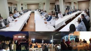 AK PARTİ'NİN İZMİR İLÇE BAŞKANLARI ALİAĞA'DA TOPLANDI