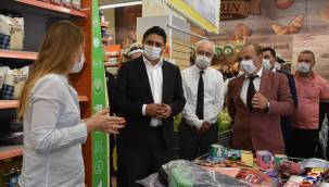 ALİAĞA'NIN YENİ KAYMAKAMI ÖMER KARAMAN AYAĞININ TOZUYLA DENETİME ÇIKTI