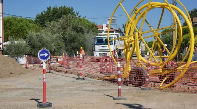 YENİ ŞAKRAN'DA DOĞALGAZ ÇALIŞMALARI DEVAM EDİYOR