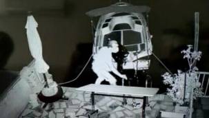 1 AYDA 9 TEKNENİN MOTORU ÇALINDI