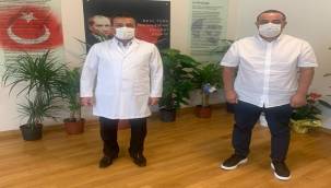 ALİAĞASPOR FK BAŞKANI KAMİL ÖNAL'DAN ESKİ BAŞHEKİME ZİYARET