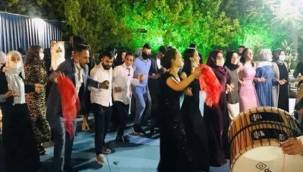 TÜRKİYE GENELİNDE SOKAK/KÖY DÜĞÜNLERİ YASAKLANDI