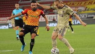 İZMİR'DE KAZANAN FENERBAHÇE OLDU