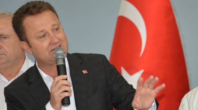 CHP'Lİ MENEMEN BELEDİYE BAŞKANI AKSOY PARTİSİNDEN İSTİFA ETTİ