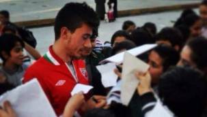 DEPREMDEN YARALI KURTULAN AMATÖR FUTBOLCU HASTANEDE HAYATINI KAYBETTİ