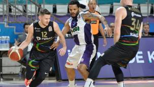 ALİAĞA PETKİMSPOR BİR İLERİ BİR GERİ