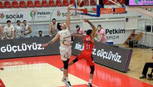 ALİAĞA PETKİMSPOR EVİNDE BAHÇEŞEHİR'E YENİLDİ