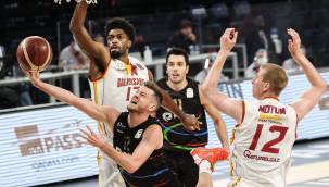 ALİAĞA PETKİM SPOR DEPLASMANDA GALATASARAY'I FARKLI YENDİ