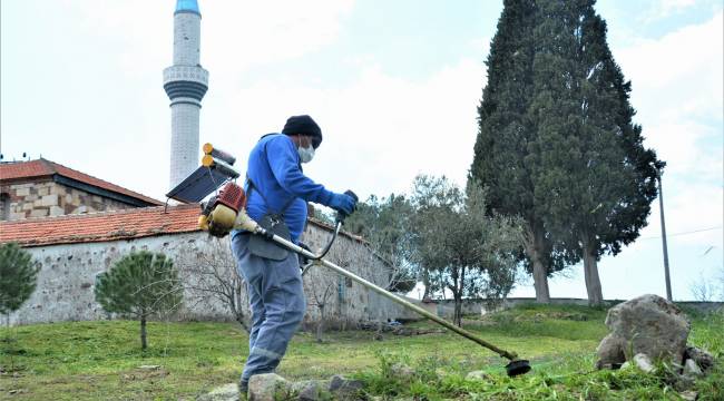 BELEDİYE EKİPLERE BAHÇEDERE'DE