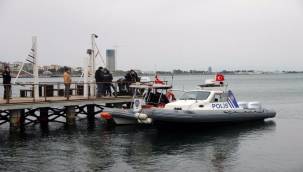 İZMİR KONAK'TA DENİZDE CESET BULUNDU