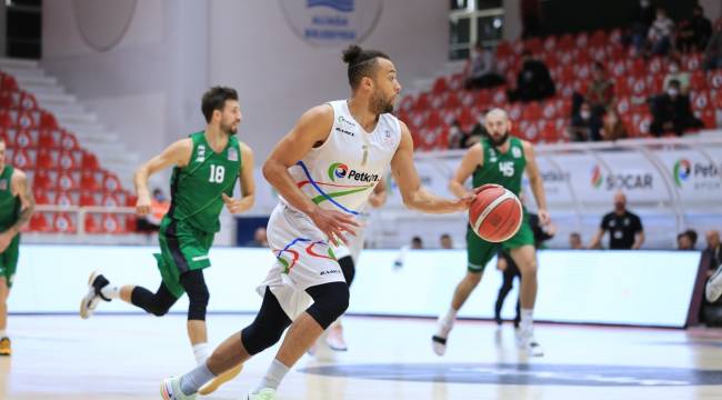 ALİAĞA PETKİMSPOR'UN YÜZÜ YİNE GÜLMEDİ