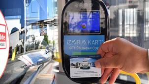 İZMİR'DE SAĞLIK ÇALIŞANLARINA "KART" FORMÜLÜ