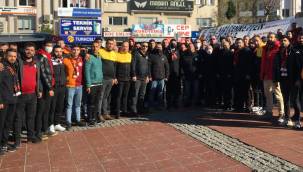 SEVENLERİ ULAŞ BAYAM'I UNUTMADI