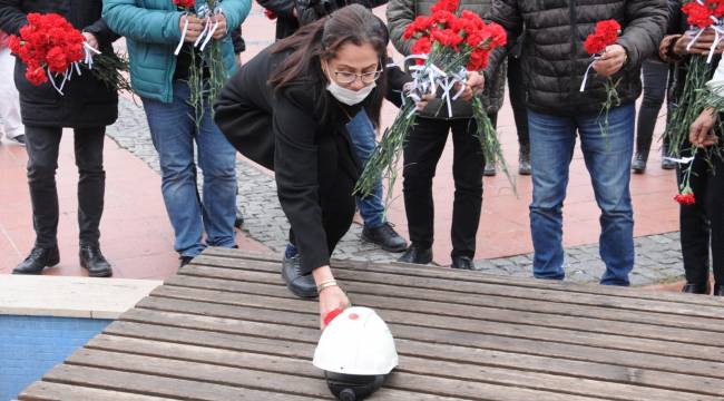 SOMA'DA ÖLEN MADENCİLER ALİAĞA'DA ANILDI