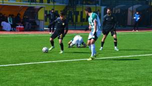 ALİAĞASPOR FK RAKİBİNİ YENEREK 3 PUANI KAPTI