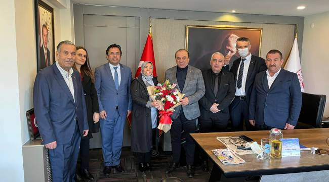 MHP YÖNETİMİNDEN KAYMAKAM KARAMAN'A ZİYARET