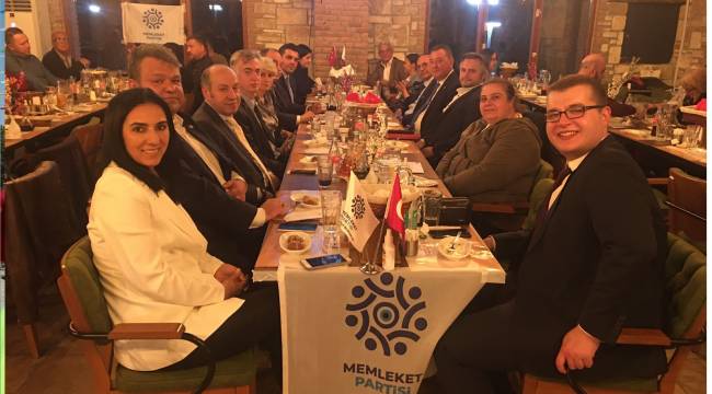 MEMLEKET PARTİSİ BAKIRÇAY BAŞKANLARI ALİAĞA'DA BULUŞTU