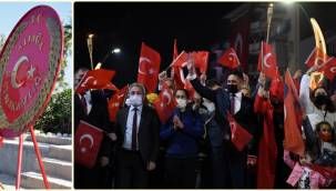 30 AĞUSTOS ZAFER BAYRAMI'NIN 100.YILI ALİAĞA'DA FENER ALAYI VE SERDAR ORTAÇ KONSERİYLE KUTLANACAK