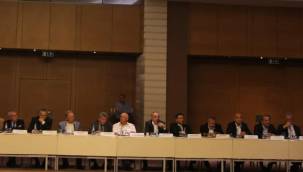 CHP'NİN İZMİR'DEKİ EKONOMİ MASASI TOPLANTISINA ALİAĞA'DAN ÖNEMLİ İSİMLER DE KATILDI