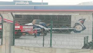 İZMİR'DE DÜŞEN HELİKOPTERİN ENKAZI KALDIRILDI