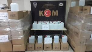 İZMİR'İN ÜÇ İLÇESİNDE KAÇAK ALKOL OPERASYONU..