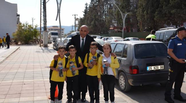 ALİAĞA'DAN BERGAMA'YA GİDEN EMNİYET MÜDÜRÜ BALIKÇIOĞLU ŞİMDİDEN İLÇE HALKININ TAKDİRİNİ TOPLADI