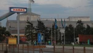 HABAŞ'IN SEVİS ARACI KAZA YAPTI