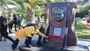 GAZETECİ UĞUR MUMCU ALİAĞA'DA ANILACAK