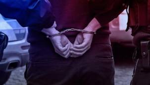 İZMİR'DE 2 HAFTADA YAPILAN OPERASYONLARDA 110 KİŞİ TUTUKLANDI