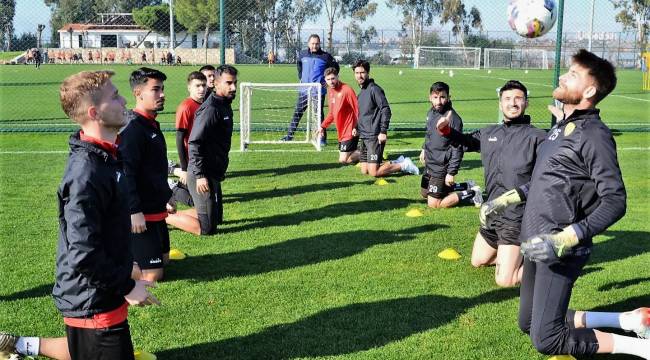 ALİAĞASPOR FK DEPLASMANDA BAĞCILAR İLE KARŞILAŞACAK