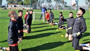 ALİAĞASPOR FK DEPLASMANDA BAĞCILAR İLE KARŞILAŞACAK