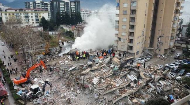 İZMİR VALİLİĞİ'NDEN YARDIM KAMPANYALARI HAKKINDA AÇIKLAMA