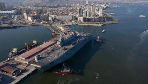 TCG ANADOLU, İZMİR ALSANCAK LİMANI'NA DEMİRLEDİ