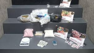 İZMİR BAYRAKLI'DA ZEHİR TACİRLERİNE DARBE