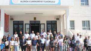 KAYMAKAMLIKTAN OKUL BİRİNCİLERİNE BİSİKLET