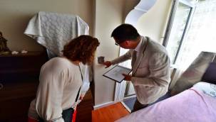 İZMİR'DE HAYATİ TESTE BAŞVURU YAĞDI!