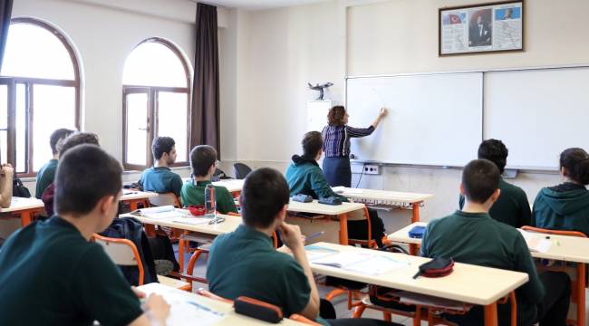 ÜLKE GENELİNDE YAPILACAK ORTAK SINAVLARIN TARİHLERİ BELLİ OLDU