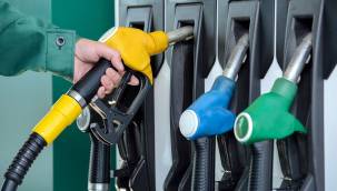 BENZİNE BU GECE YİNE ZAM GELECEK