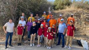 MİLLETİN PİSLİĞİNİ ÇOCUKLAR TEMİZLEDİ