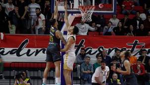 PETKİMSPOR DEPLASMANDAN GALİBİYETLE DÖNDÜ