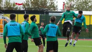 ALİAĞASPOR FK'NIN KONUĞU ARGUVAN SPOR