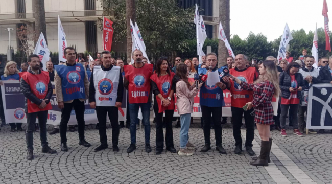 EĞİTİMCİLER ÖĞRETMENLER GÜNÜ'NDE SOKAKLARA ÇIKARAK "İNSANCA YAŞAMAK İSTİYORUZ" DEDİLER