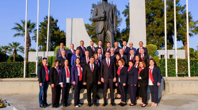 CHP MECLİS ÜYESİ ADAYLARINDAN İLK ZİYARET ATATÜRK ANITINA