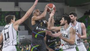 ALİAĞA PETKİMSPOR DEPLASMANDAN GALİP ÇIKTI