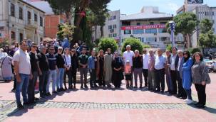 ALİAĞA'DA HACI ADAYLARI DUALARLA UĞURLANDI