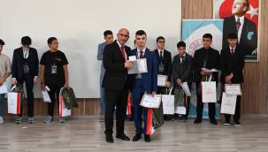 ALİAĞALI GENÇ HAFIZ EGE BÖLGESİ 1.NCİSİ OLDU